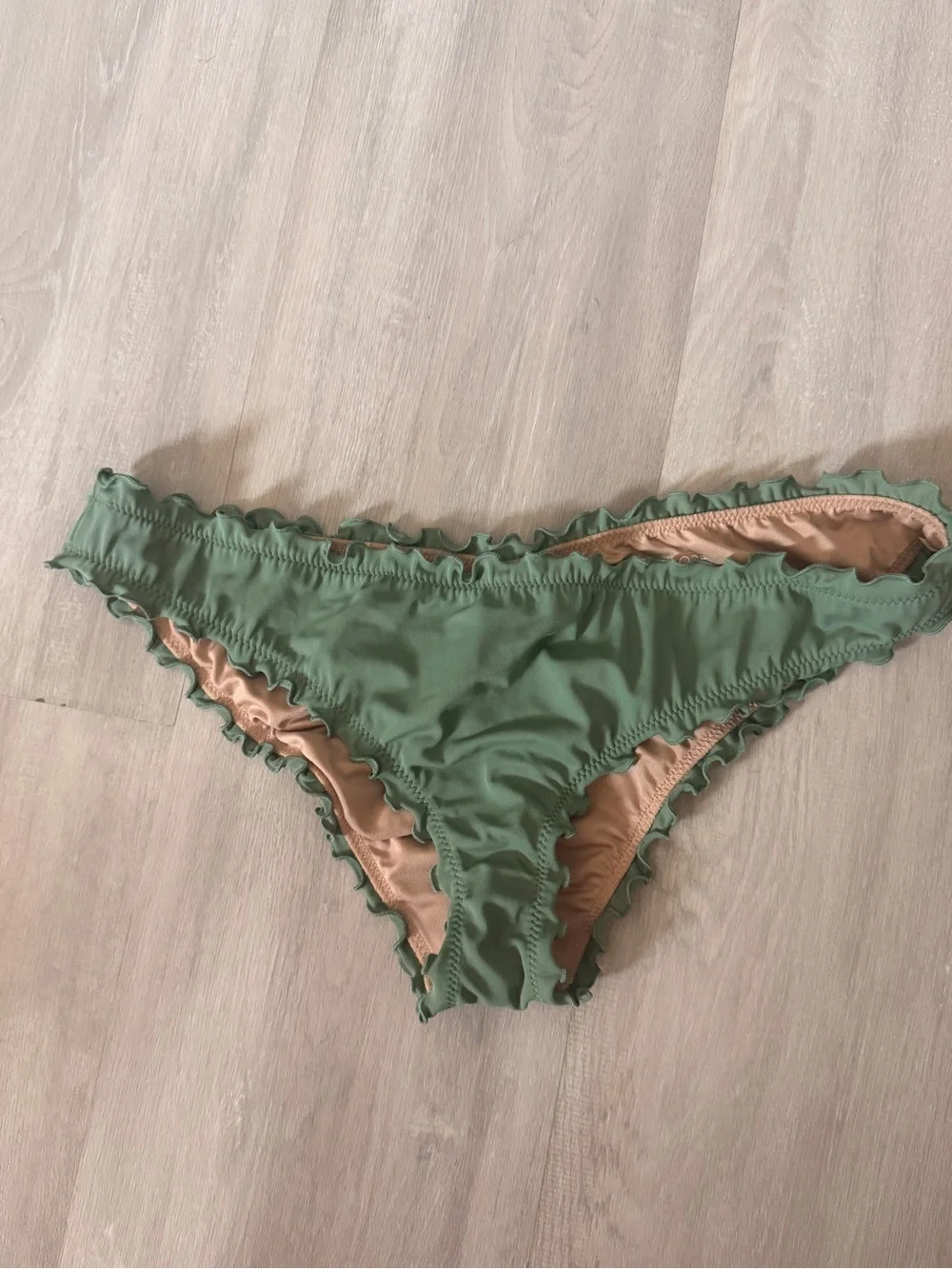 Women's Ruffle Edge Cheeky Coverage Bikini Bottom - Shade & Shore™ M